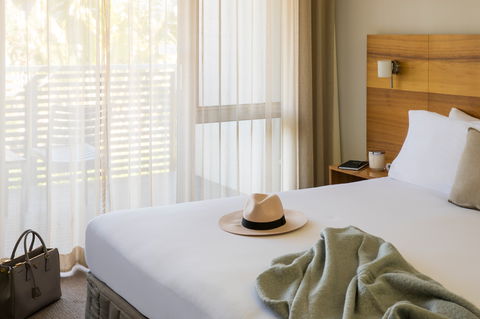 Pullman Magenta Shores Resort - Schoolies Week Accommodation 1