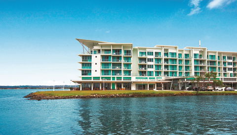 Ramada Hotel & Suites Ballina - Schoolies Week Accommodation 2