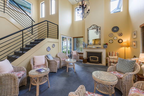 The Beach House At Bayside - Schoolies Week Accommodation 1