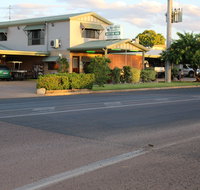 Barcaldine Country Motor Inn - Schoolies Week Accommodation
