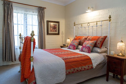 Battunga Bed & Breakfast - Schoolies Week Accommodation 2