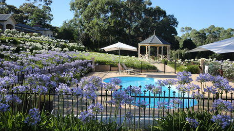 Brice Hill Country Lodge - Schoolies Week Accommodation 0