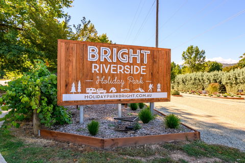 Bright Riverside Holiday Park - Schoolies Week Accommodation 1
