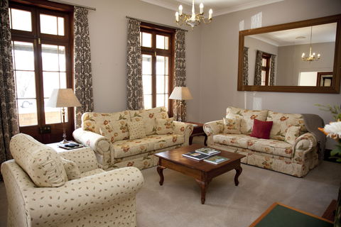 Cawarra On The Park - Schoolies Week Accommodation 2