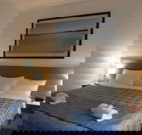 Clearwater Motel Apartments - Schoolies Week Accommodation