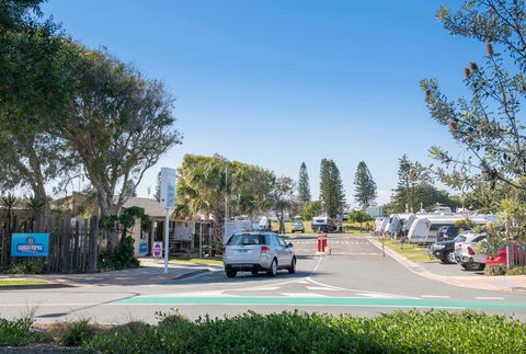 Coolum Beach Holiday Park - Schoolies Week Accommodation 0