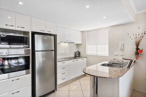 Oceanview 1 - Schoolies Week Accommodation 1