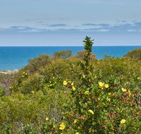 Preston Beach Front Apartment - Schoolies Week Accommodation