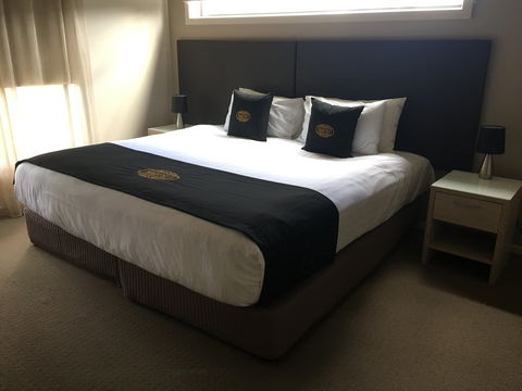 Quality Suites Seasons 5 Resort - Schoolies Week Accommodation 2