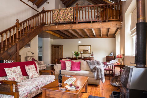 Roscrow Bed And Breakfast - Schoolies Week Accommodation 2