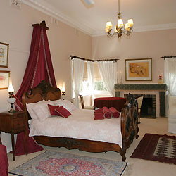 Yuulong Bed And Breakfast - Schoolies Week Accommodation 0