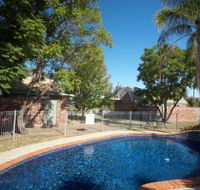 Belvoir Village Motel - Schoolies Week Accommodation