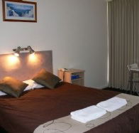 Warrina Motor Inn - Schoolies Week Accommodation