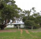 Barrahead Cottage - Schoolies Week Accommodation