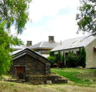 Lochinver Farm - Schoolies Week Accommodation