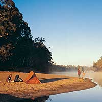 Matahari Houseboats - Schoolies Week Accommodation 3