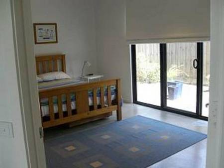 Ocean View Beach House - Schoolies Week Accommodation 5