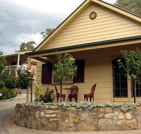Chestnut Tree Holiday Apartments - Schoolies Week Accommodation