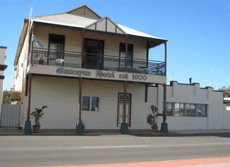 The Gascoyne Hotel - Schoolies Week Accommodation