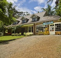 Curtis Falls Mountain Retreat - Schoolies Week Accommodation