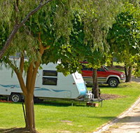 A Wangralea Caravan Park - Schoolies Week Accommodation
