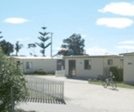 Hillcrest Tourist Park - Schoolies Week Accommodation