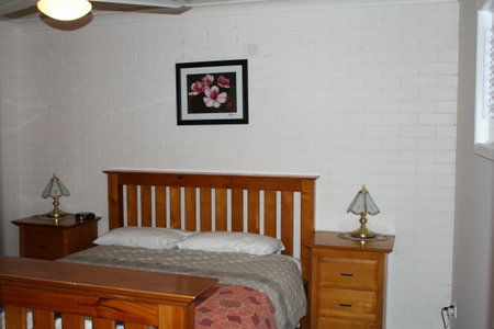 Bargara Beachfront Holiday Apartments - Schoolies Week Accommodation 2