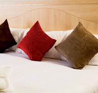Novotel Wollongong Northbeach Hotel - Schoolies Week Accommodation
