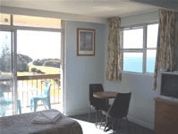 Tathra Hotel - Schoolies Week Accommodation