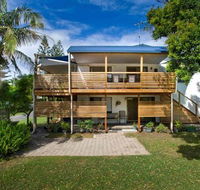Wooli Serviced Apartments - Schoolies Week Accommodation
