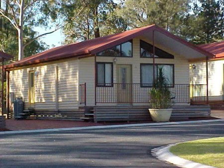 Sydney Getaway Holiday Park & Avina Van Village - Schoolies Week Accommodation 0