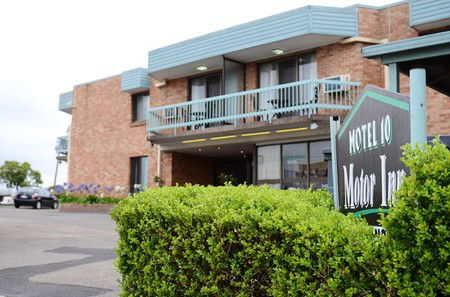 Bankstown Motel 10 - Schoolies Week Accommodation 0