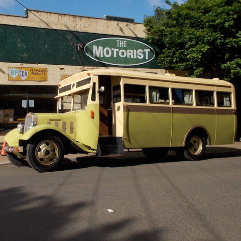 Vintage Fun Hire Cars - Schoolies Week Accommodation 3