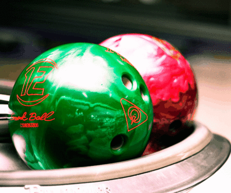 Caboolture Bowl  Mini Golf - Schoolies Week Accommodation