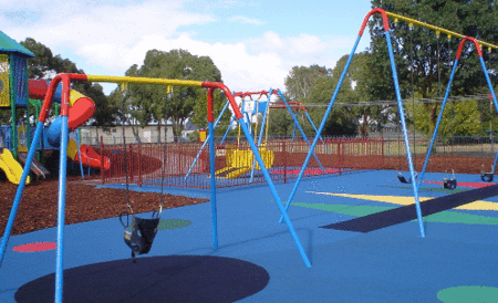 St Lucia Playground - Schoolies Week Accommodation