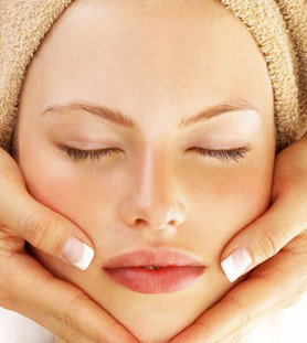 Studio Essence Remedial Massage & Day Spa - Schoolies Week Accommodation 0