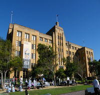 Museum of Contemporary Art - Schoolies Week Accommodation