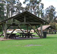 Glen Cromie Park - Schoolies Week Accommodation
