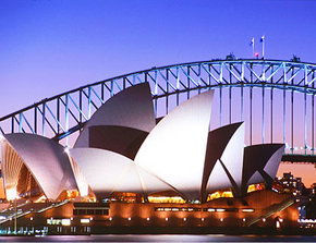 Sydney Opera House - Schoolies Week Accommodation 0