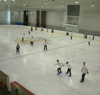 Liverpool Catholic Club Rink - Schoolies Week Accommodation