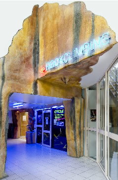 Cliffhanger Climbing Gym - Schoolies Week Accommodation 1