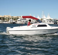 Mirage Boat Hire - Schoolies Week Accommodation
