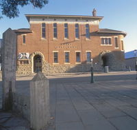 Albany Courthouse - Schoolies Week Accommodation
