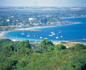 Rotary Lookout Esperance - Schoolies Week Accommodation 0