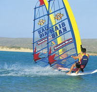 Windsurfing and Surfing - Schoolies Week Accommodation