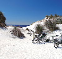Little Parakeet Bay - Schoolies Week Accommodation
