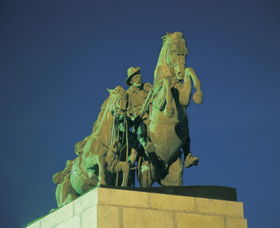 Desert Corps Memorial - Schoolies Week Accommodation 0