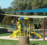 Apex Park - Schoolies Week Accommodation