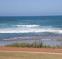 Flat Rocks - Schoolies Week Accommodation