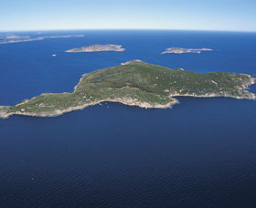 Woody Island Nature Reserve - Schoolies Week Accommodation 0
